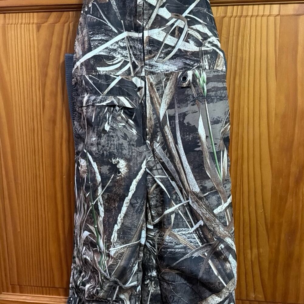 Arctix Kids camo Snow-pants Size 8K lightly worn